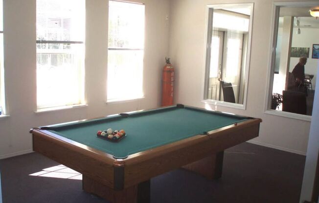 1 bed, 1 bath, 672 sqft, $537, Unit BW0221