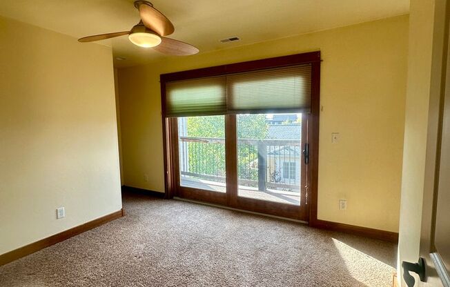 2 beds, 2.5 baths, 1,672 sqft, $2,100, Unit 3269 - A