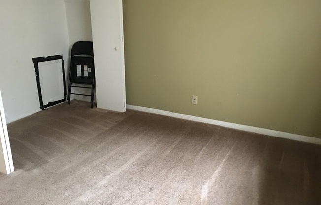 2 beds, 1 bath, 660 sqft, $1,860, Unit FPB103 BR1 (right larger bedroom)