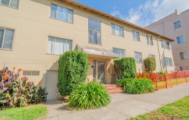 1811 6th Avenue