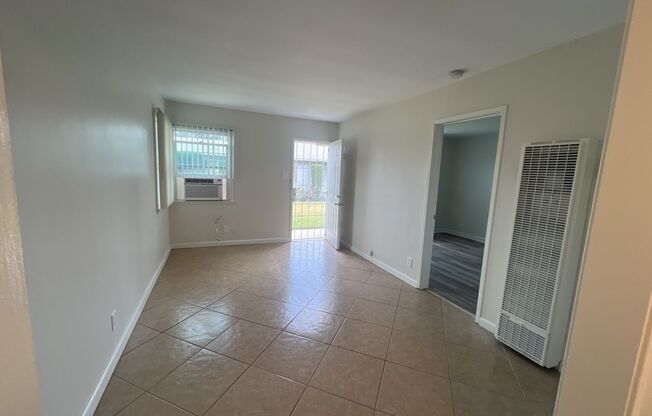 1 bed, 1 bath, 500 sqft, $1,795