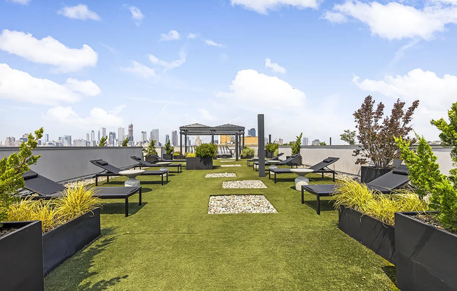 1 bed, 1 bath, $3,800, Unit 4C