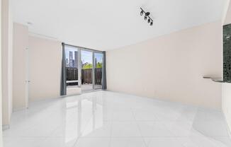 46 30 BLVD 210