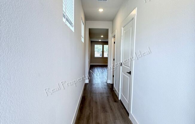 1707 ZACHARY AVE