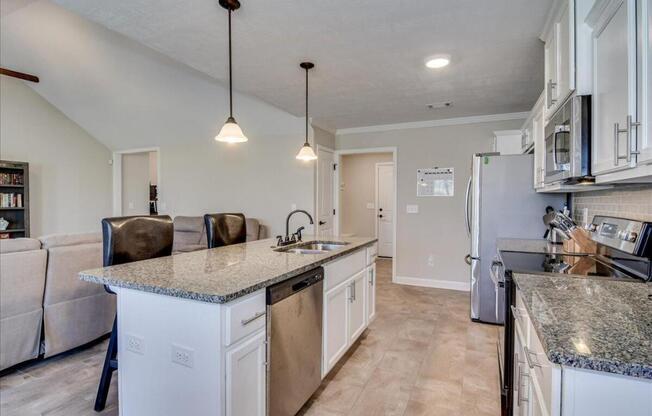 934 MULFORD LOOP