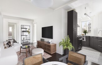 2 beds, 1 bath, 960 sqft, $5,555, Unit 7H