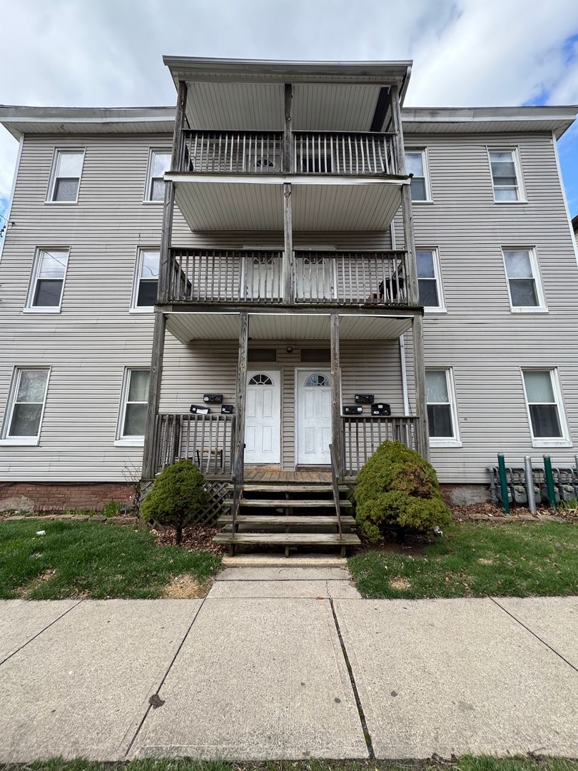 207-209 Glen Street