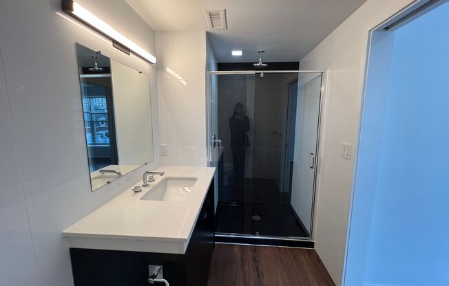 2 beds, 2 baths, 847 sqft, $2,495, Unit 610