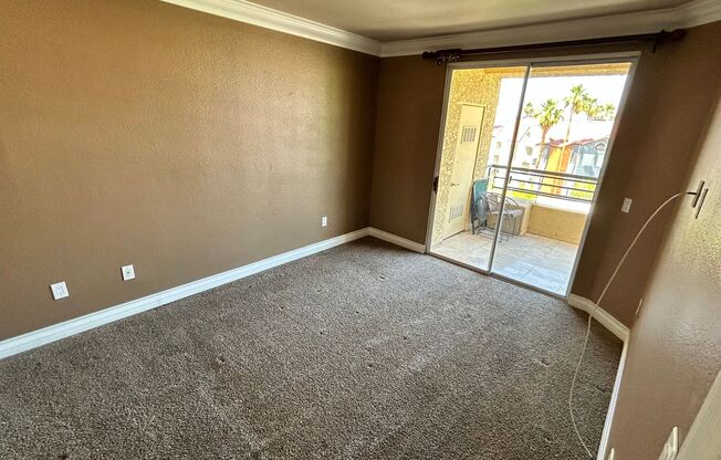 1 bed, 1 bath, $1,700, Unit #322