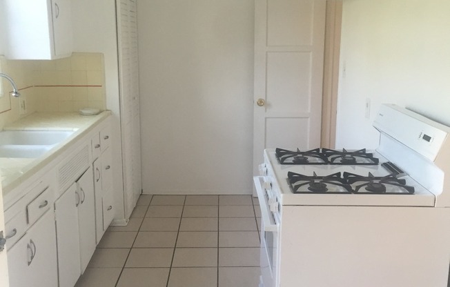 1 bed, 1 bath, 525 sqft, $1,695