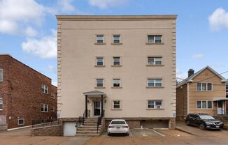 68-72 W 25th Street