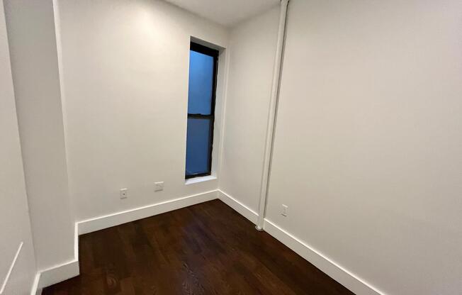 2 beds, 1 bath, 2,500 sqft, $3,200, Unit 2FF