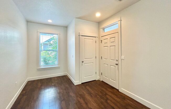 4946 4994 SW MARISSA TER