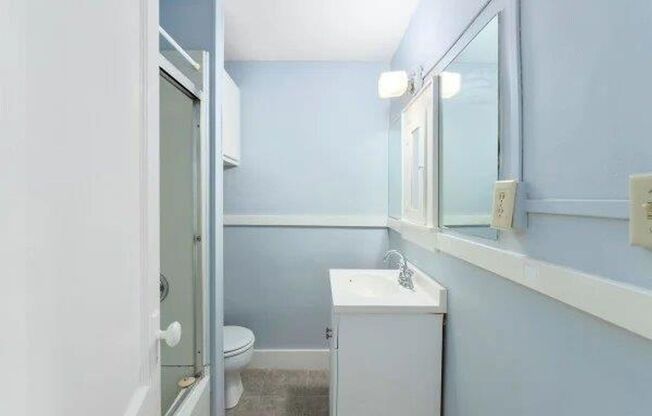 Studio, 1 bath, $700