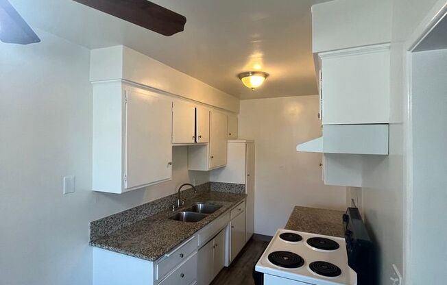 1 bed, 1 bath, 558 sqft, $1,850