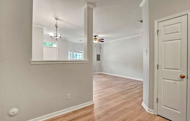 Available NOW!! 11701 Coppergate Dr. Unit 103, Raleigh NC 27614