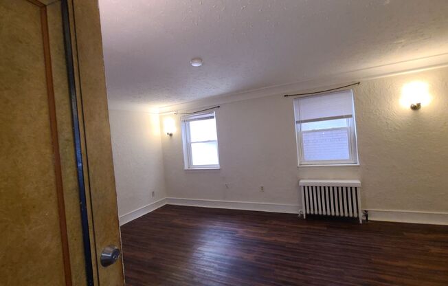 732 Roselawn Associates, LLC.