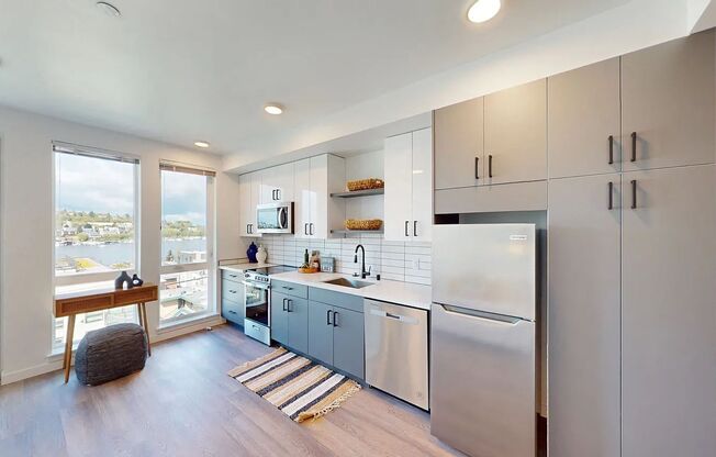 Studio, 1 bath, 300 sqft, $1,495, Unit 802