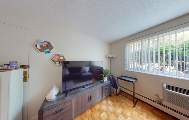 81 Green St, Brookline MA 14