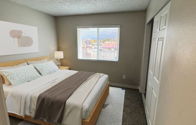 3 beds, 2 baths, 1,108 sqft, $1,668, Unit 19L