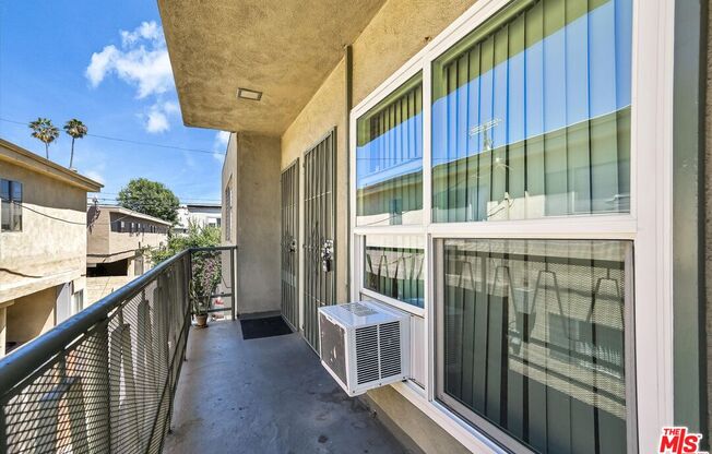 1 bed, 1 bath, $1,900, Unit 7