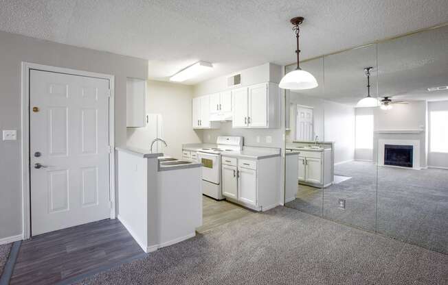 Kitchen and dining Area at Park Place Apartments in Las Cruces New Mexico