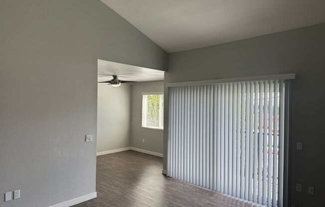 1 bed, 1 bath, 728 sqft, $2,160, Unit B21