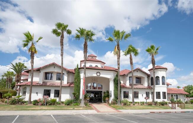 Front Exterior at Dominion Courtyard Villas, Fresno