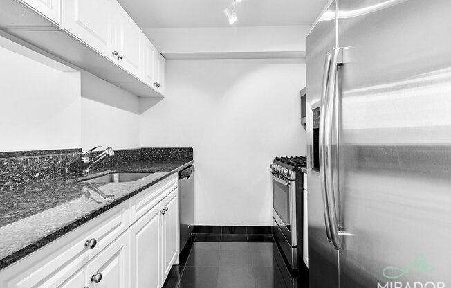 2 beds, 2 baths, $8,300, Unit 2012