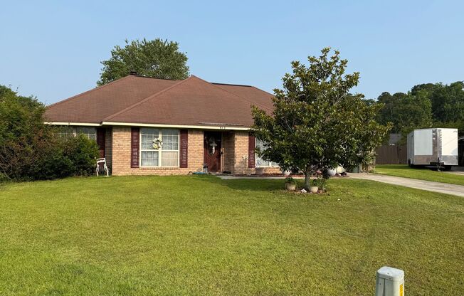 873 Birchwood Lane, Hinesville, GA