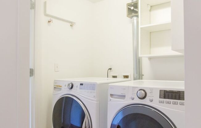 2Bd/2Ba Seattle Condo