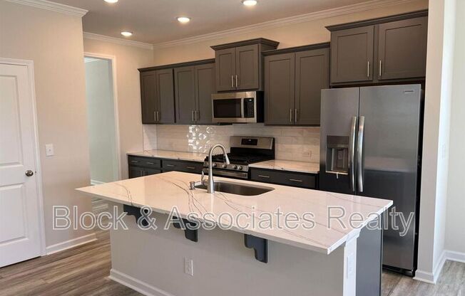 248 STREAMLINER BLVD