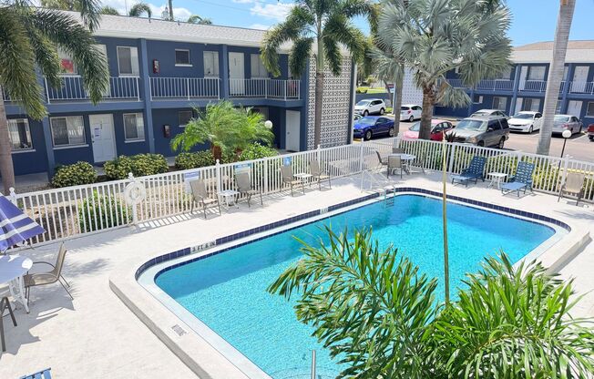 1 bed, 1 bath, 560 sqft, $1,150, Unit 205