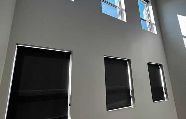 1 bed, 1.5 baths, 941 sqft, $1,765, Unit 224 - L1085 LOFT