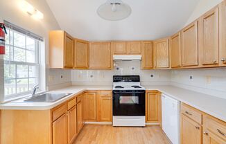 2 beds, 1 bath, $1,800, Unit APARTMENT 2