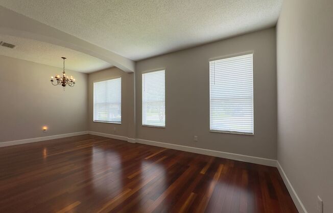 4 Bedroom, 3 Bath Home in Oviedo - Priced to Rent!