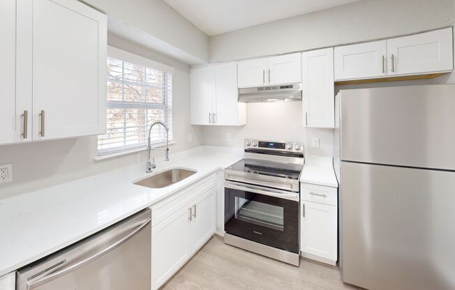 2 beds, 1.5 baths, 1,066 sqft, $1,549, Unit 213I