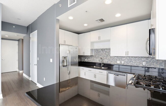 2 beds, 2 baths, 1,287 sqft, $3,595, Unit 2412