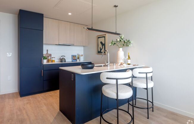 1 bed, 1 bath, 520 sqft, $3,710, Unit 701