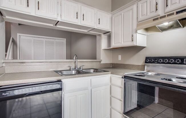 Ridgmar Townhomes 168 LLC