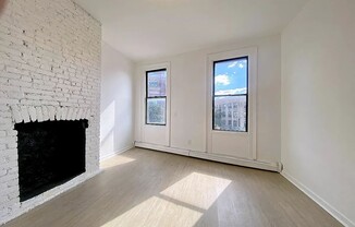 4 STANWIX ST