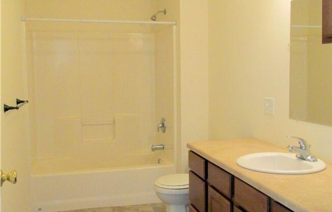 2 Bed 2 Bath Home on Corner!