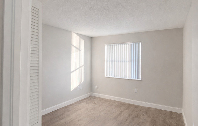 1 bed, 1 bath, 700 sqft, $1,695, Unit 2708 - 10C