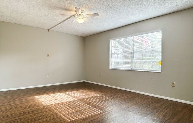 1-Bed/1-Bath Condo in Prime South Tampa Location – Move-In Ready!