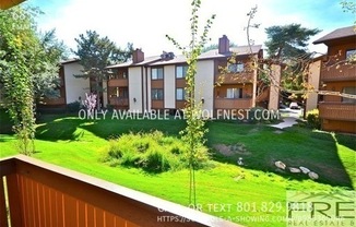 6852 S COUNTRYWOODS CIR