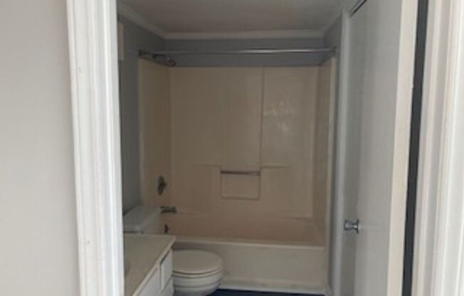 1 bed, 1 bath, 635 sqft, $1,095, Unit 2529