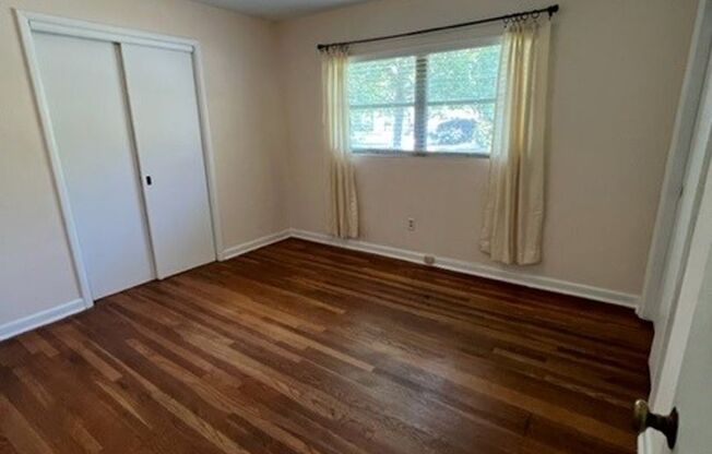 Nice 3 bedroom 2 bath in the heart of NW Gainesville