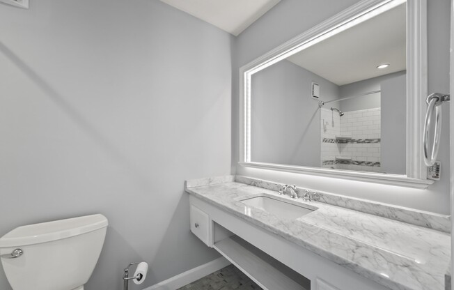 2 beds, 2.5 baths, 1,550 sqft, $3,100, Unit 13