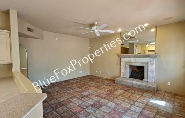 1495 W FAIRWAY WOOD CT