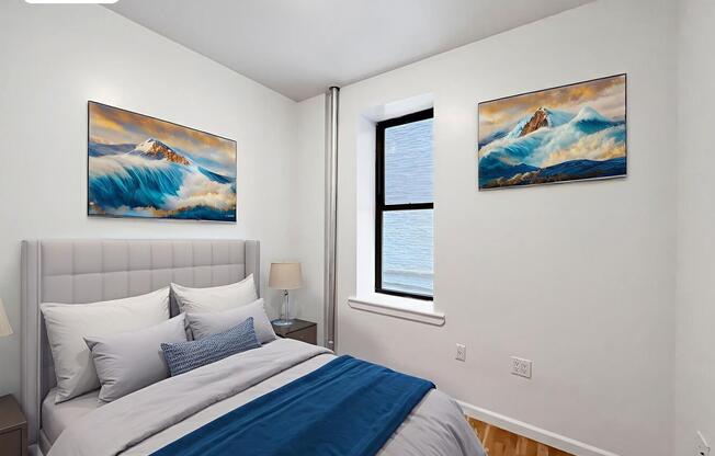 528 W 152 ST